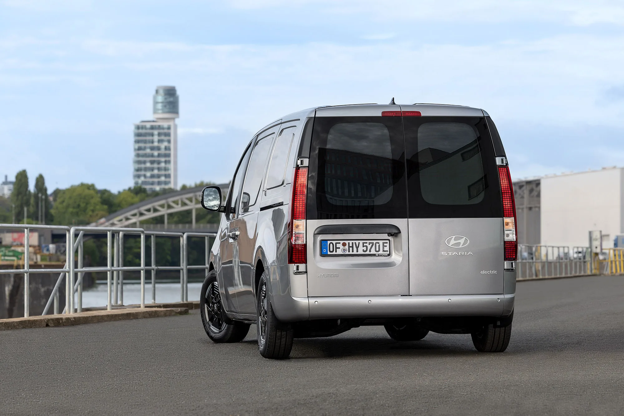 Hyundai STARIA Cargo: Elektrikli hafif ticari araç segmentinde yeni bir dönem başlatıyor 3 Hyundai STARIA Cargo