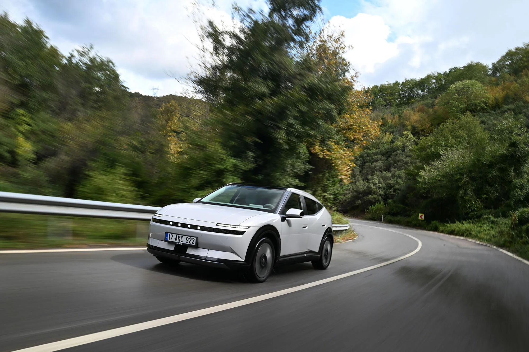 IONIQ 3